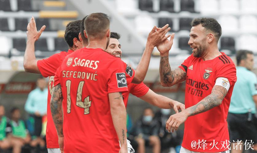 埃贝尔：我们深知与本菲卡交手的艰难，对战葡队需全力以赴